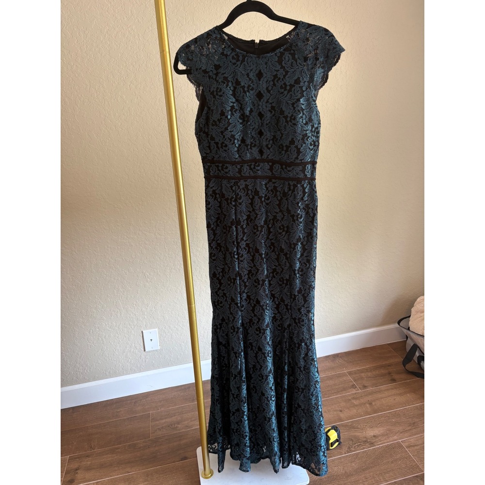 Nightway Maxi Dress 8P Teal Black Floral Lace Mermaid Evening Formal Wedding